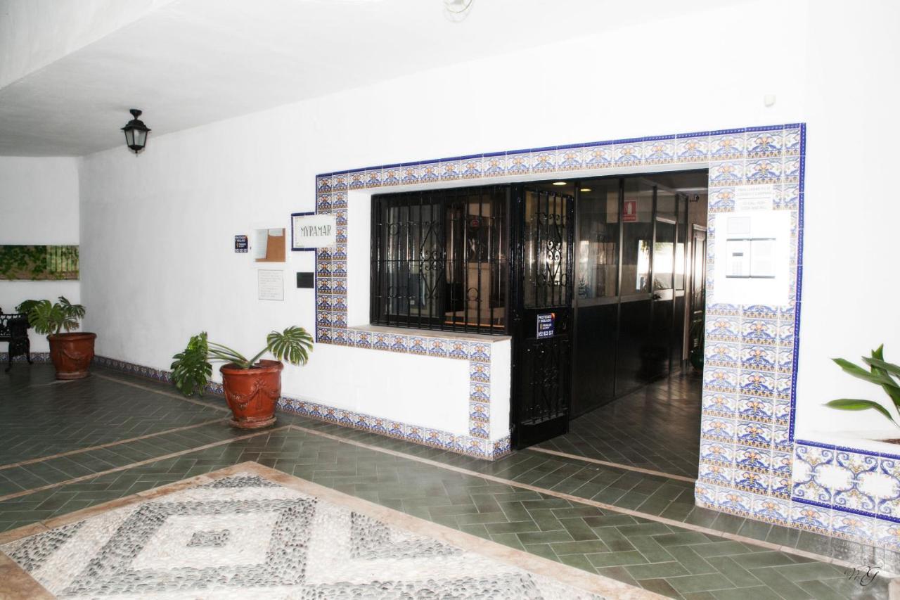 マルベーリャLuxury Puerto Banus Penthouse With Parking & Wi-Fiアパートメント エクステリア 写真